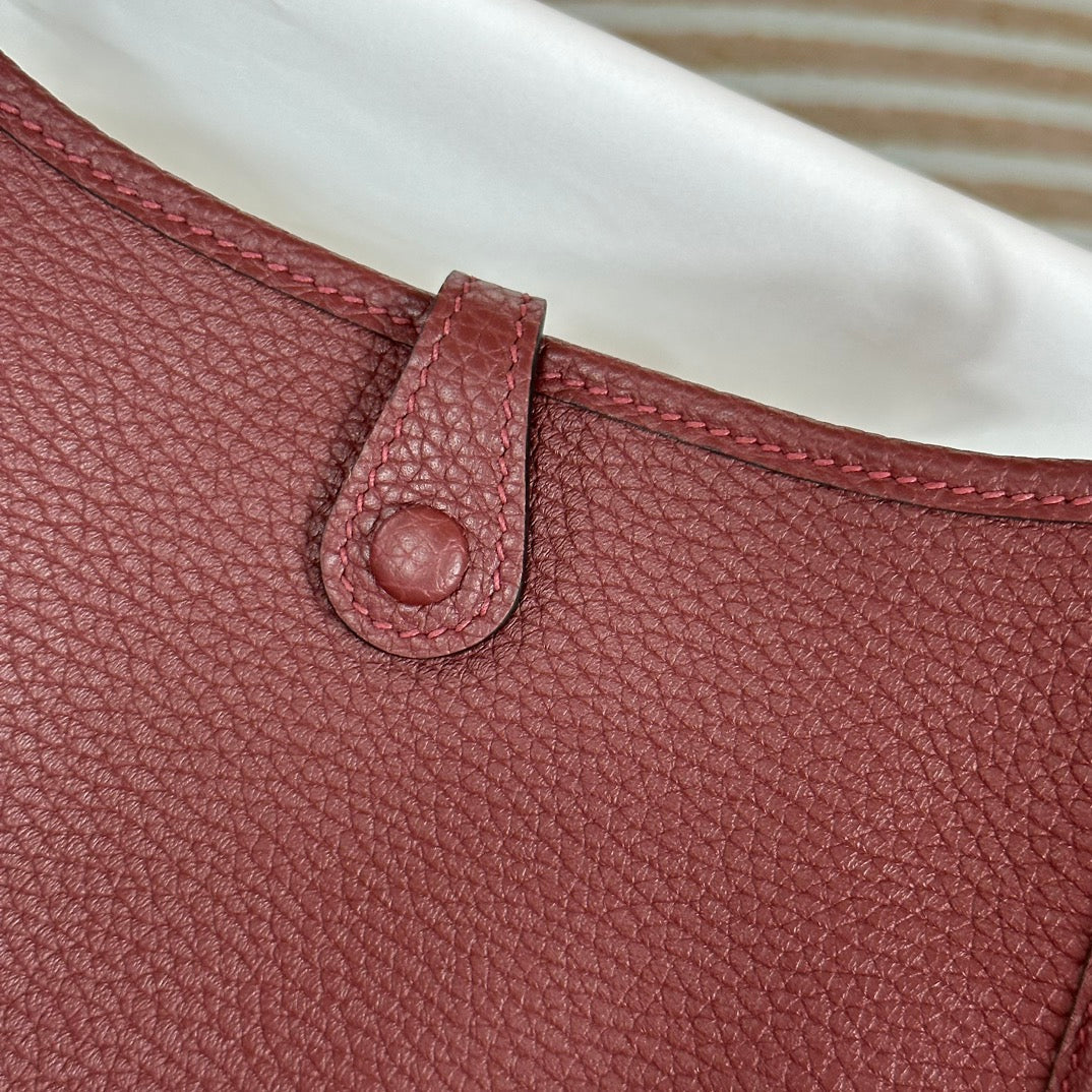 Hermes Evelyne III 17 Togo Wine Red Leather Bag Silver H5662