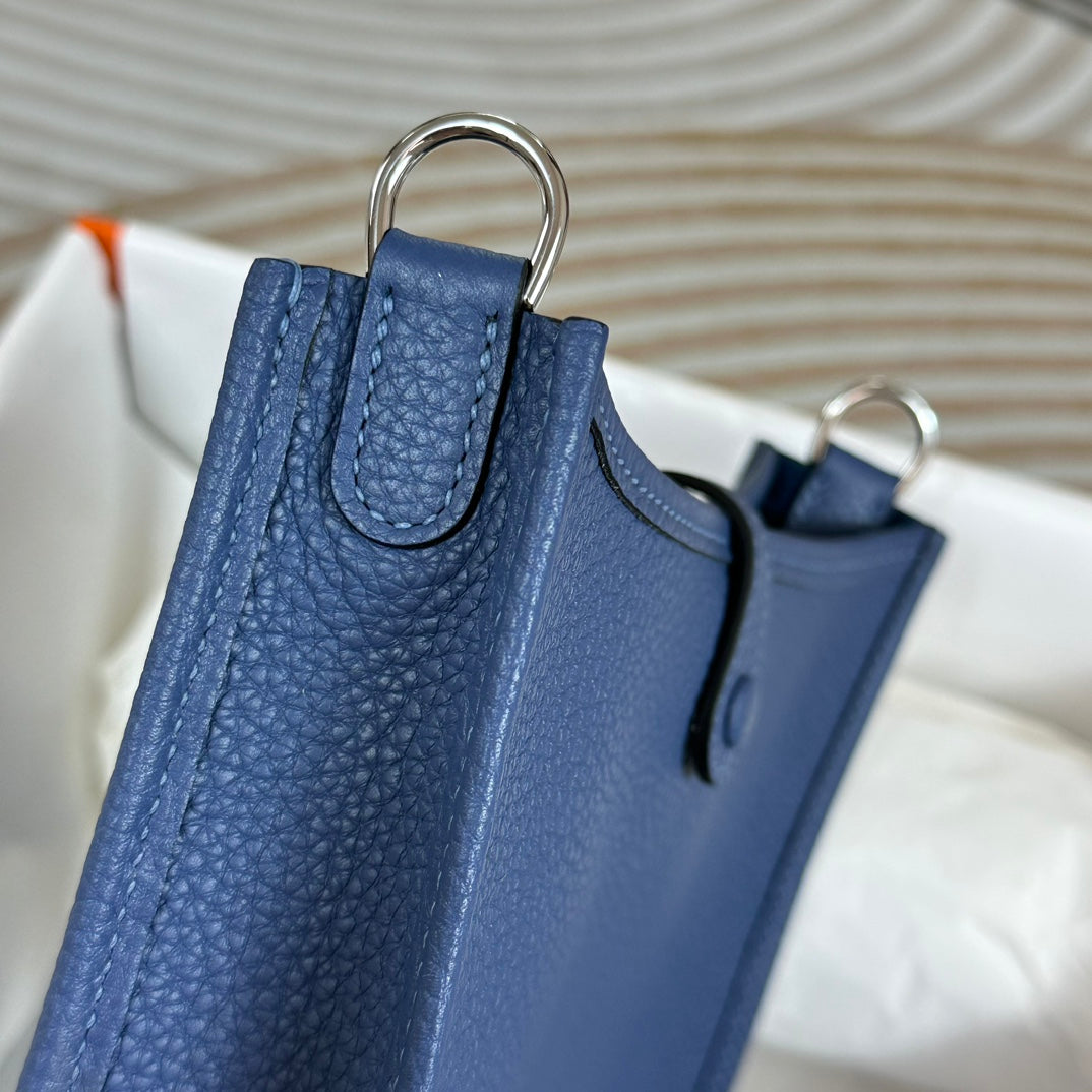 Hermes Evelyne III 17 Togo Dark Blue Leather Bag Silver H5668