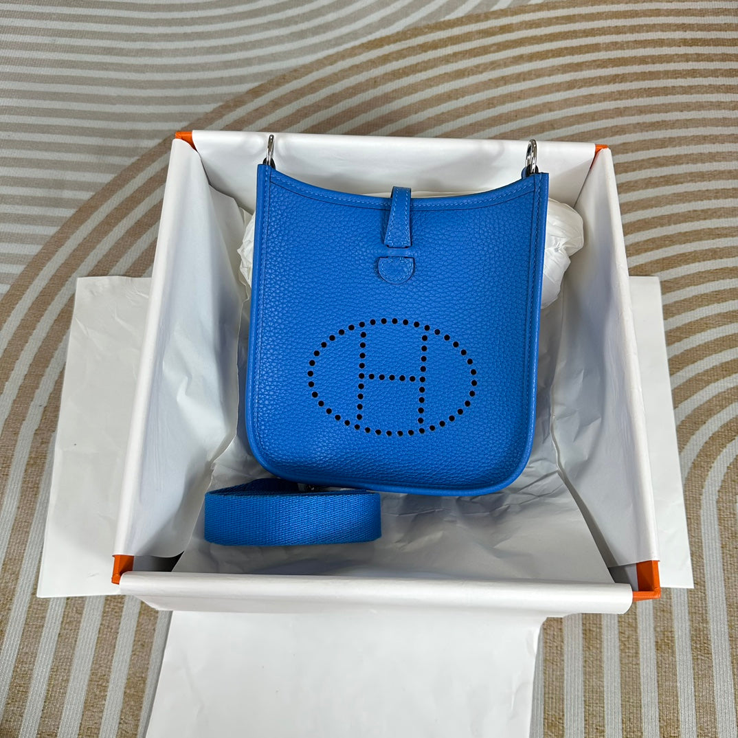 Hermes Evelyne III 17 Togo Blue Leather Bag Silver H5666