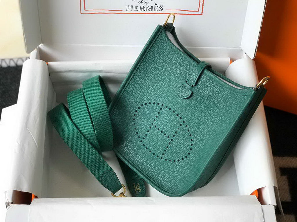Hermes Evelyne III 18 Togo Leather Crossbody half Handmade Bag Gold Green