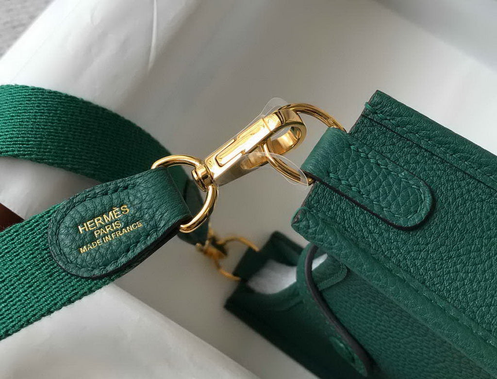 Hermes Evelyne III 18 Togo Leather Crossbody half Handmade Bag Gold Green