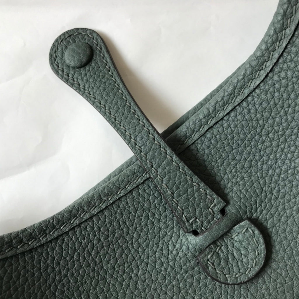 Hermes Evelyne III 18 Togo Leather Crossbody half Handmade Bag Gold Dark Green