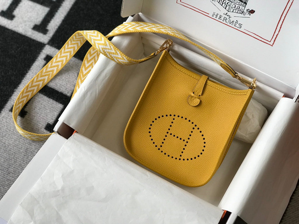 Hermes Evelyne III 18 Togo Leather Crossbody half Handmade Bag Gold Yellow