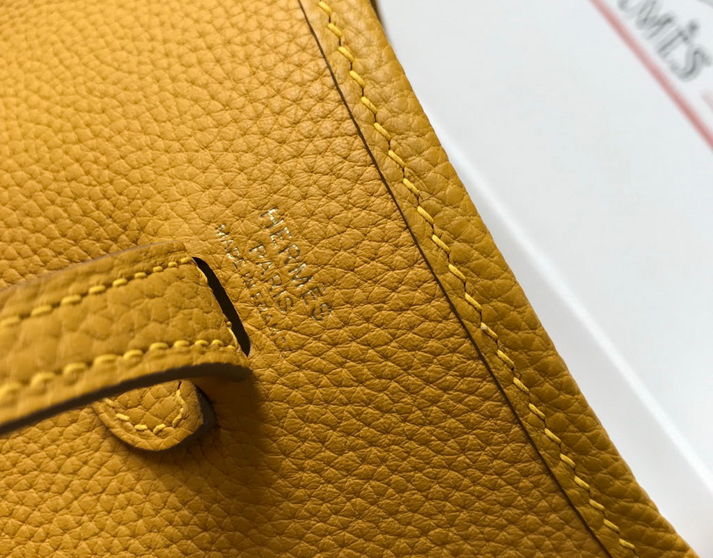 Hermes Evelyne III 18 Togo Leather Crossbody half Handmade Bag Gold Yellow