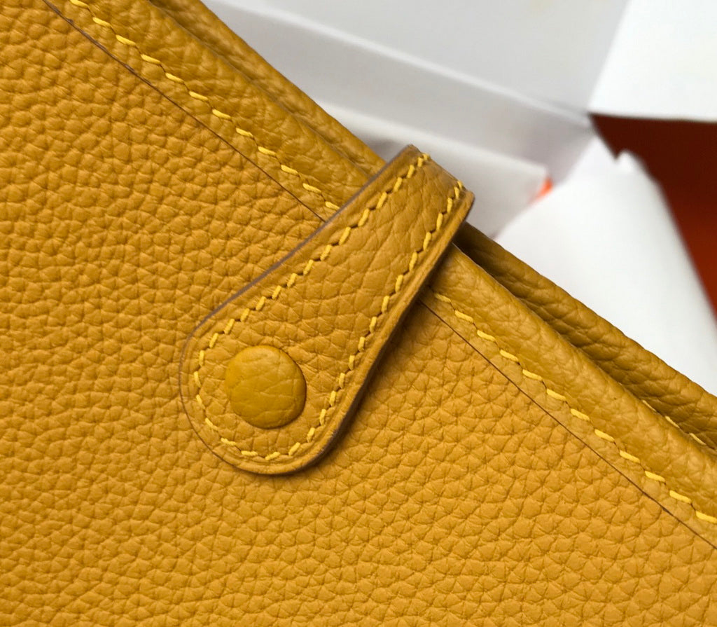 Hermes Evelyne III 18 Togo Leather Crossbody half Handmade Bag Gold Yellow