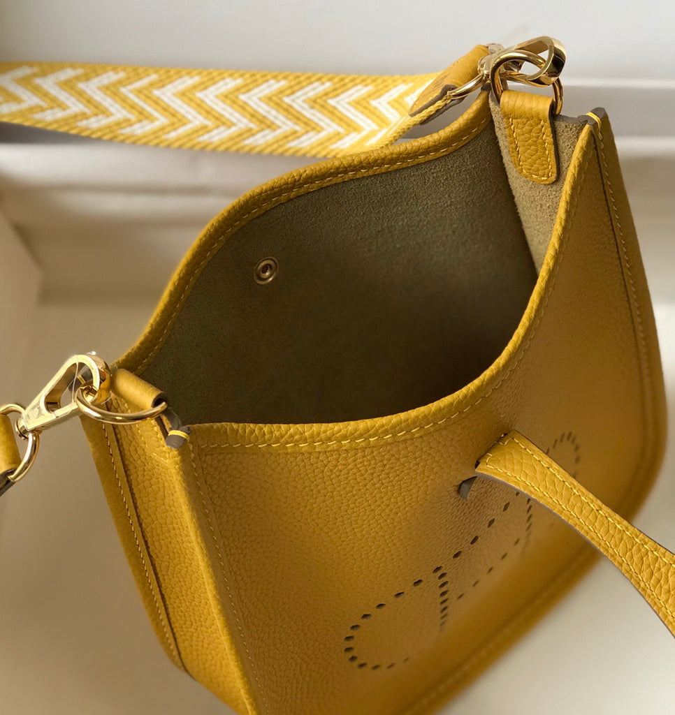 Hermes Evelyne III 18 Togo Leather Crossbody half Handmade Bag Gold Yellow