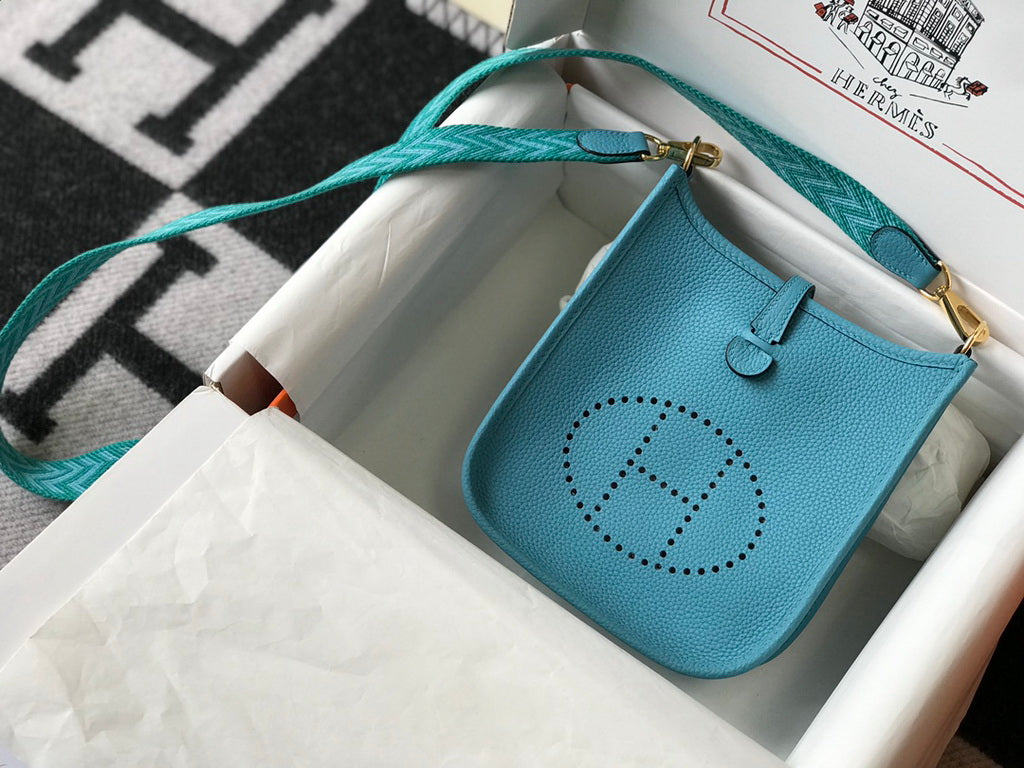 Hermes Evelyne III 18 Togo Leather Crossbody half Handmade Bag Gold Blue