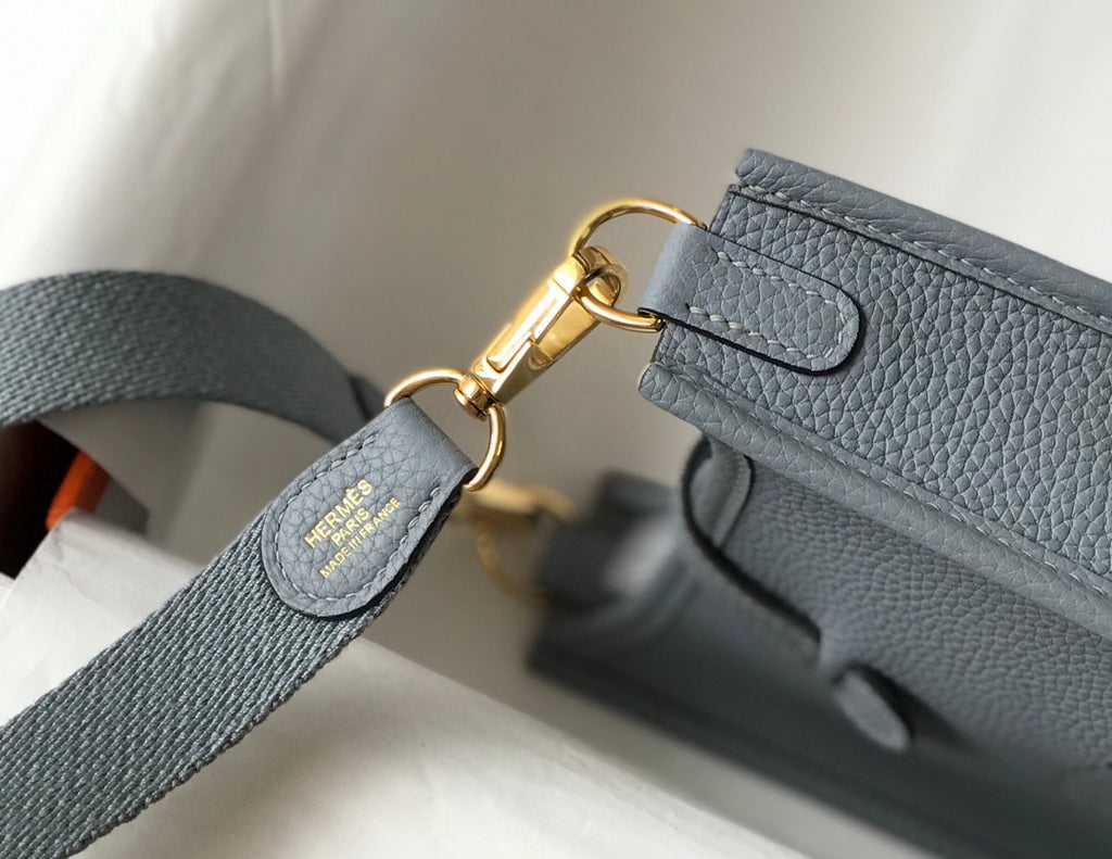 Hermes Evelyne III 18 Togo Leather Crossbody half Handmade Bag Gold Light Blue