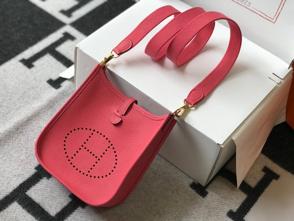 Hermes Evelyne III 18 Togo Leather Crossbody half Handmade Bag Gold Plum