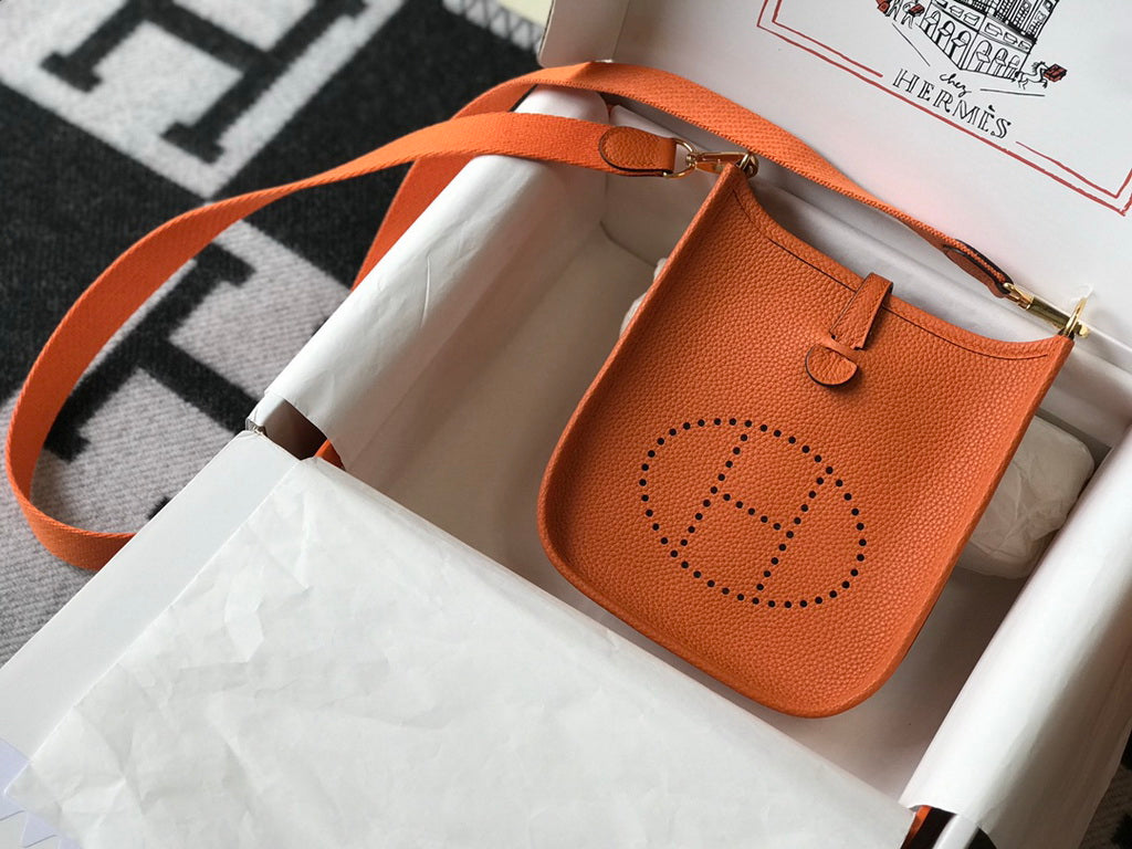 Hermes Evelyne III 18 Togo Leather Crossbody half Handmade Bag Gold Orange