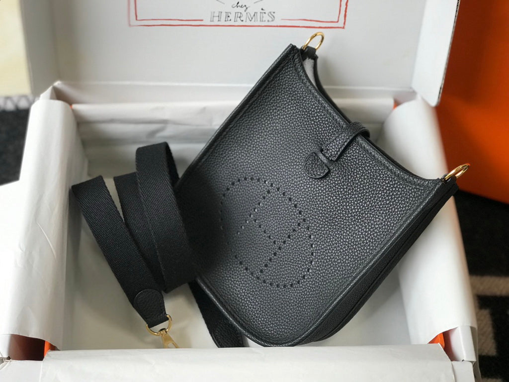 Hermes Evelyne III 18 Togo Leather Crossbody half Handmade Bag Gold Black