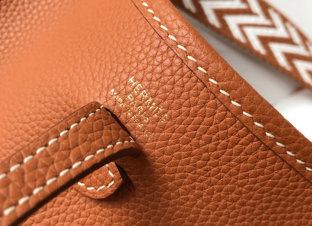 Hermes Evelyne III 18 Togo Leather Crossbody half Handmade Bag Gold Camel