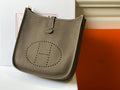Hermès Evelyne III 29 Bag Taurillon Clemence Gray