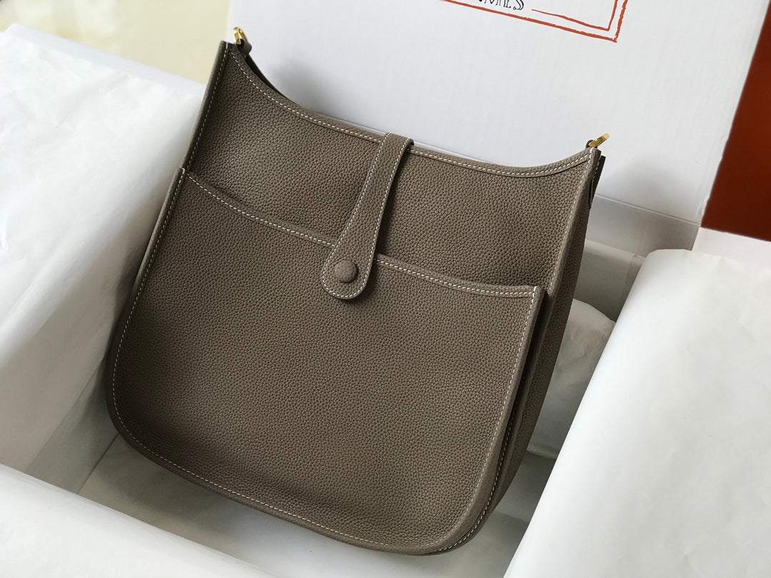 Hermès Evelyne III 29 Bag Taurillon Clemence Gray