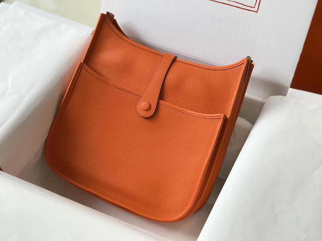 Hermès Evelyne III 29 Bag Taurillon Clemence Orange