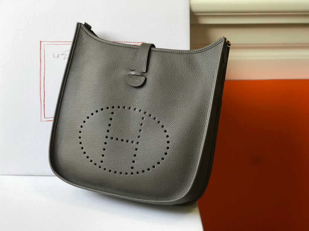 Hermès Evelyne III 29 Taurillon Clemence Bag Half Hand Dark Gray Gold