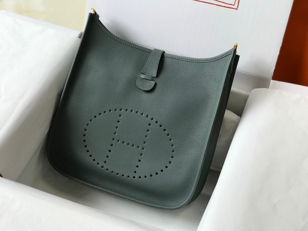 Hermès Evelyne III 29 Taurillon Clemence Bag Half Hand Dark Green Gold