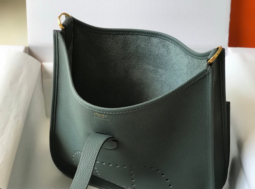 Hermès Evelyne III 29 Taurillon Clemence Bag Half Hand Dark Green Gold