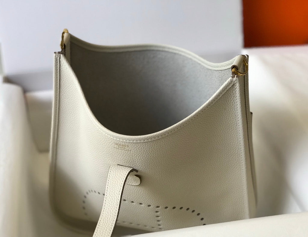 Hermès Evelyne III 29 Taurillon Clemence Bag Half Hand Beige Gold