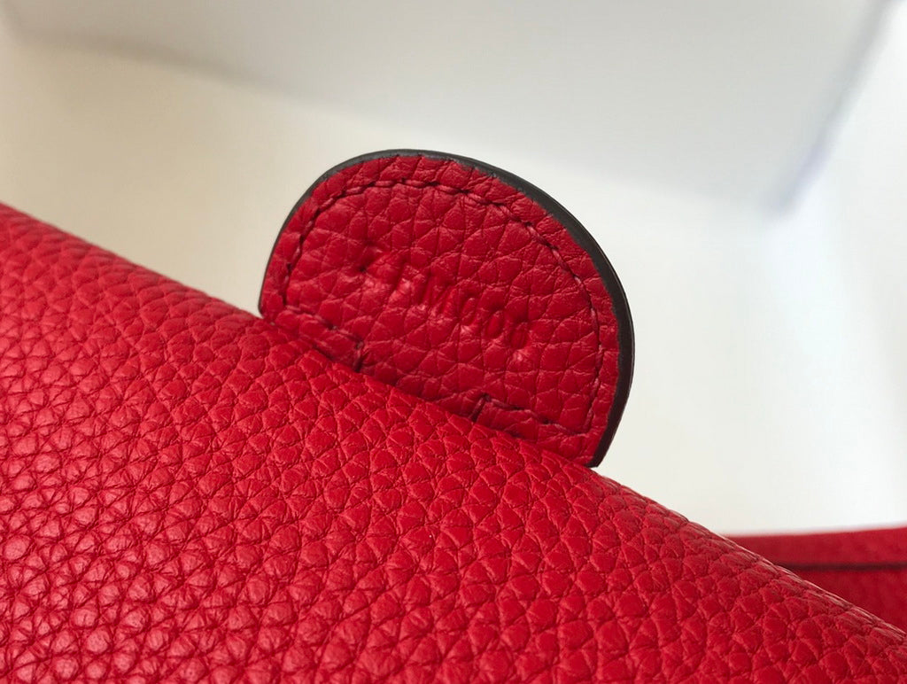 Hermès Evelyne III 29 Taurillon Clemence Bag Half Hand Red Gold