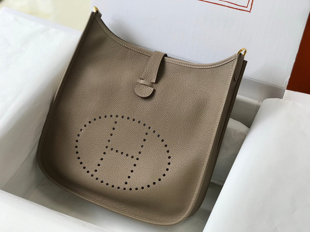 Hermès Evelyne III 29 Taurillon Clemence Bag Half Hand Gray Gold