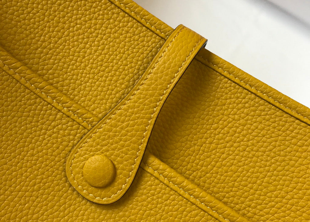 Hermès Evelyne III 29 Taurillon Clemence Shoulder Bag Yellow Silver