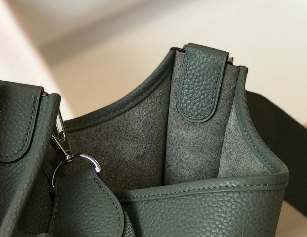 Hermès Evelyne III 29 Taurillon Clemence Shoulder Bag ArmyGreen Silver