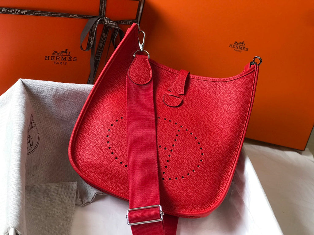 Hermès Evelyne III 29 Taurillon Clemence Shoulder Bag Red Silver