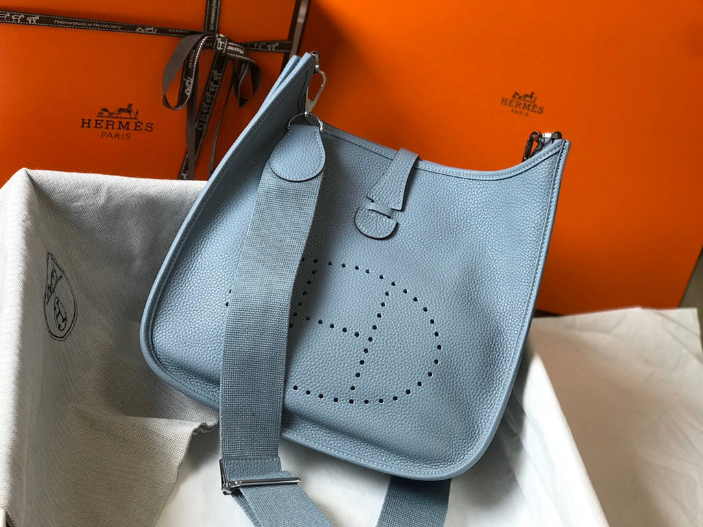 Hermès Evelyne III 29 Taurillon Clemence Shoulder Bag Light Blue Silver