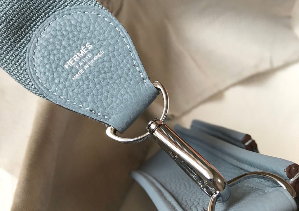 Hermès Evelyne III 29 Taurillon Clemence Shoulder Bag Light Blue Silver