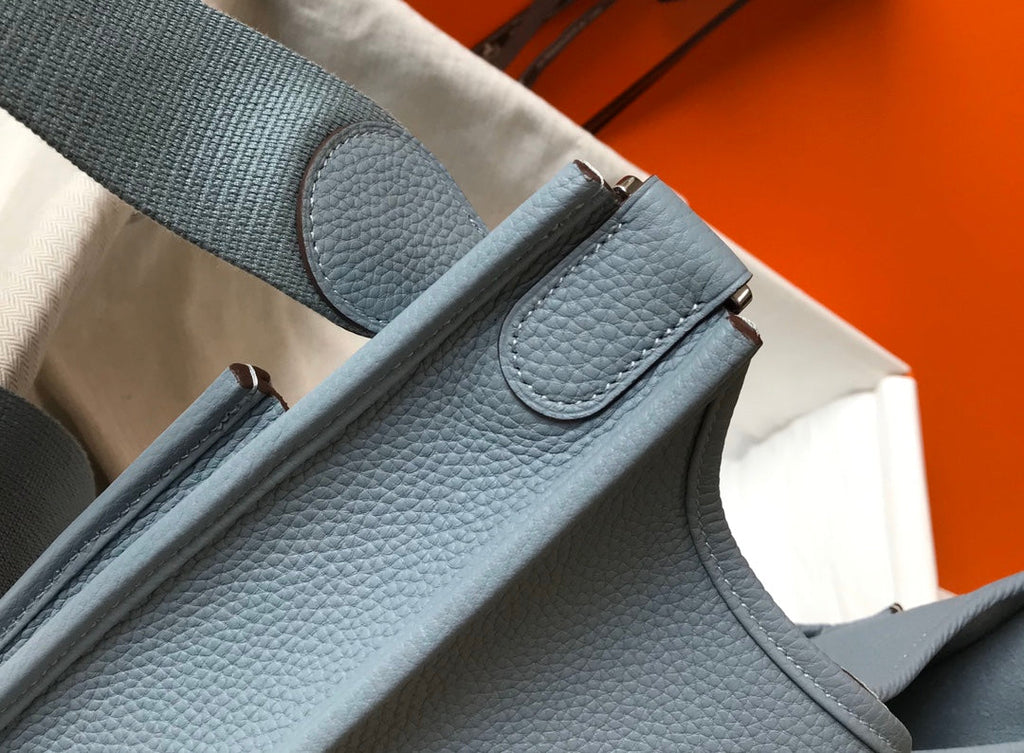Hermès Evelyne III 29 Taurillon Clemence Shoulder Bag Light Blue Silver