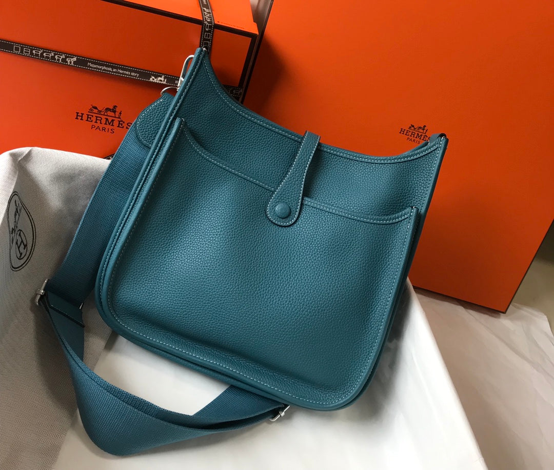 Hermès Evelyne III 29 Taurillon Clemence Shoulder Bag Blue Green Silver