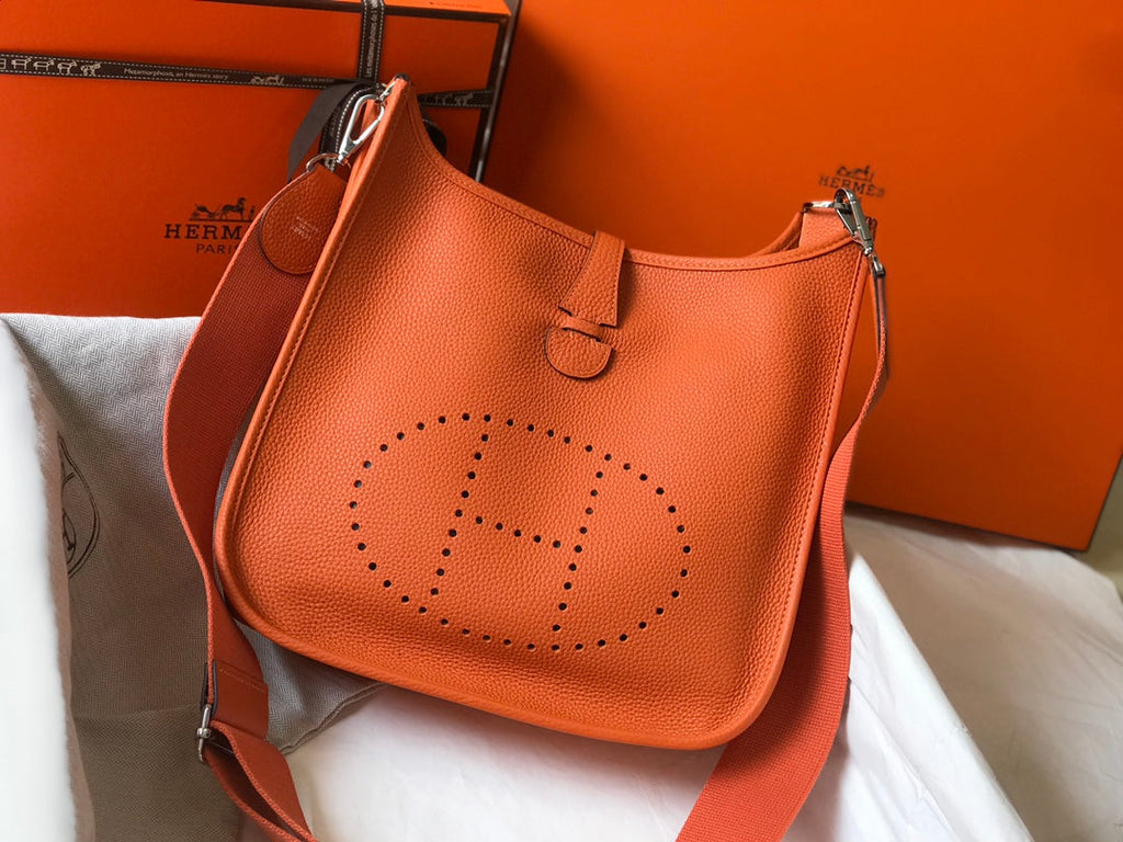 Hermès Evelyne III 29 Taurillon Clemence Shoulder Bag Orange Silver