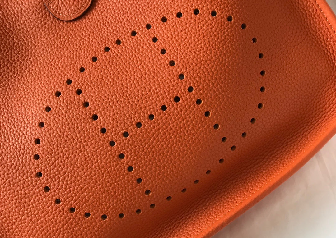 Hermès Evelyne III 29 Taurillon Clemence Shoulder Bag Orange Silver