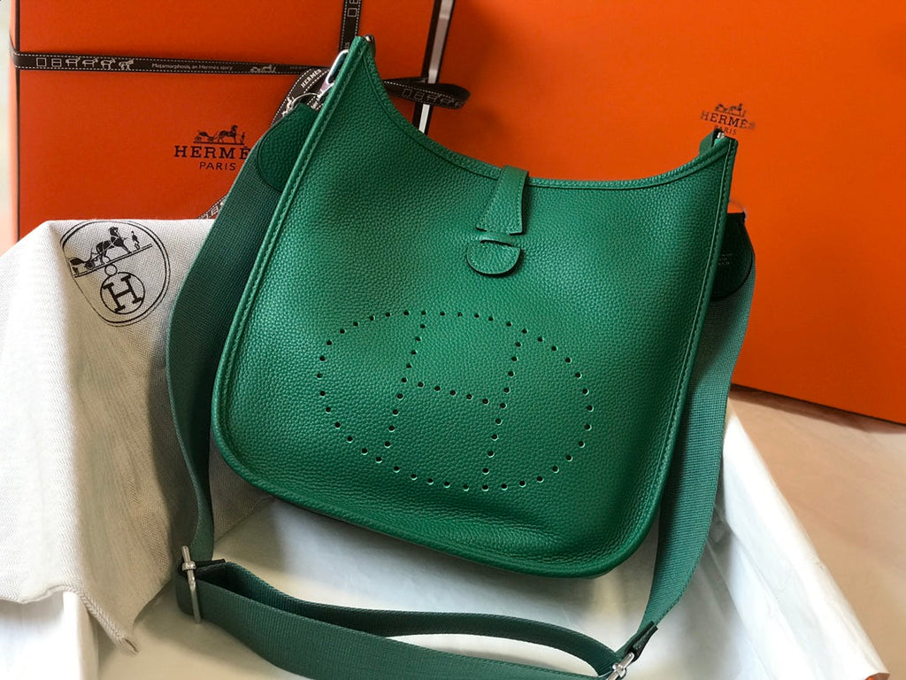 Hermès Evelyne III 29 Taurillon Clemence Shoulder Bag Green Silver