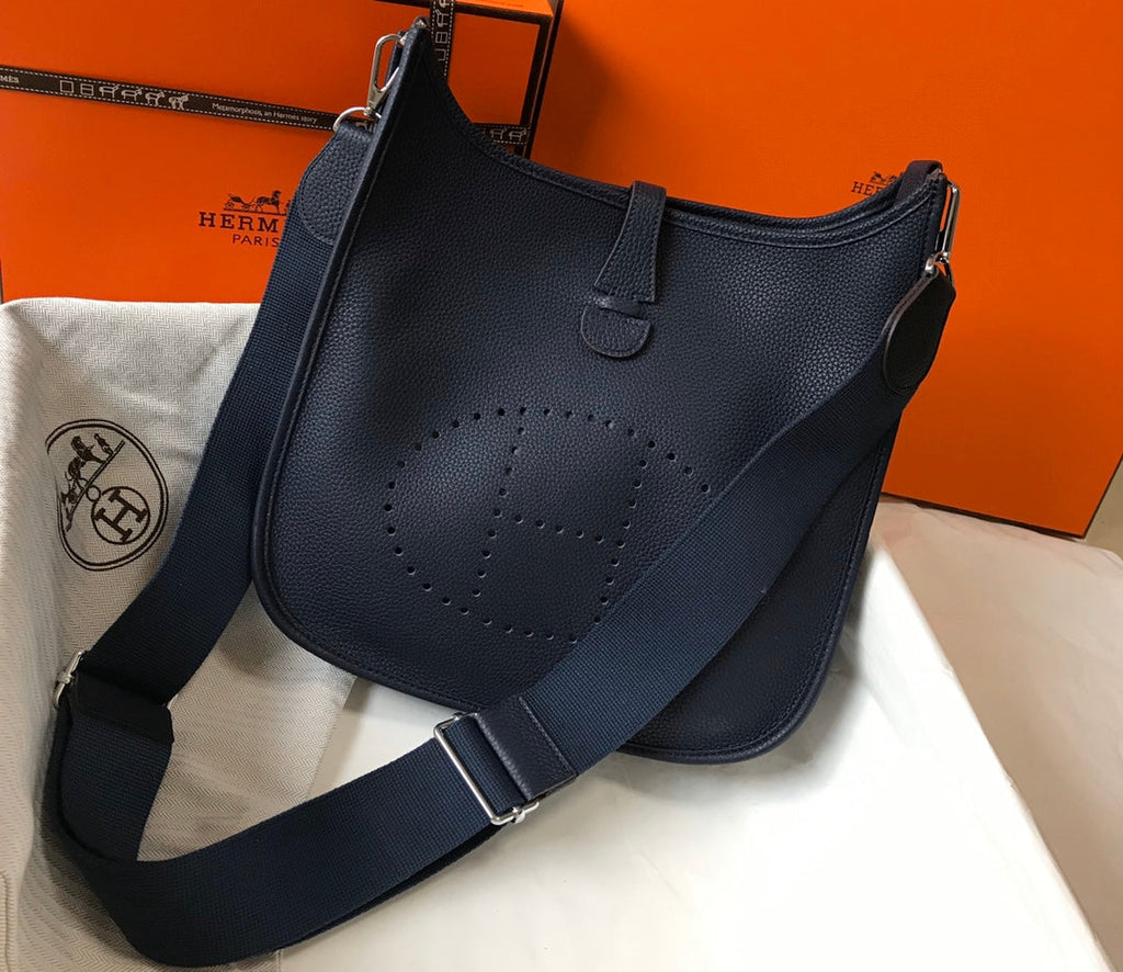 Hermès Evelyne III 29 Taurillon Clemence Shoulder Bag Navy Blue Silver