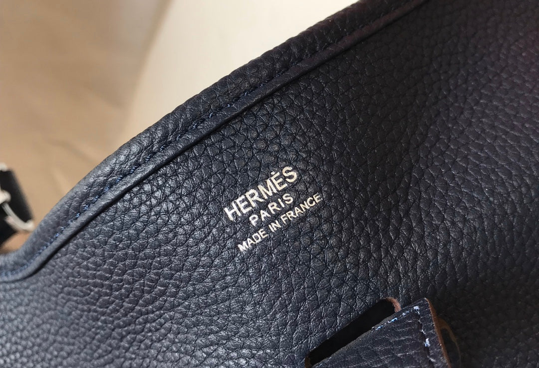 Hermès Evelyne III 29 Taurillon Clemence Shoulder Bag Navy Blue Silver