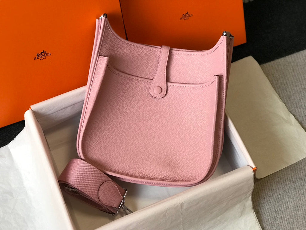 Hermès Evelyne III 29 Taurillon Clemence Shoulder Bag Light Pink Silver
