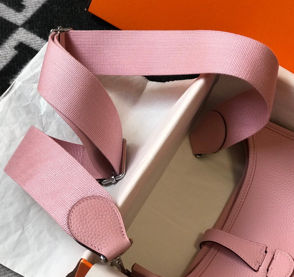 Hermès Evelyne III 29 Taurillon Clemence Shoulder Bag Light Pink Silver