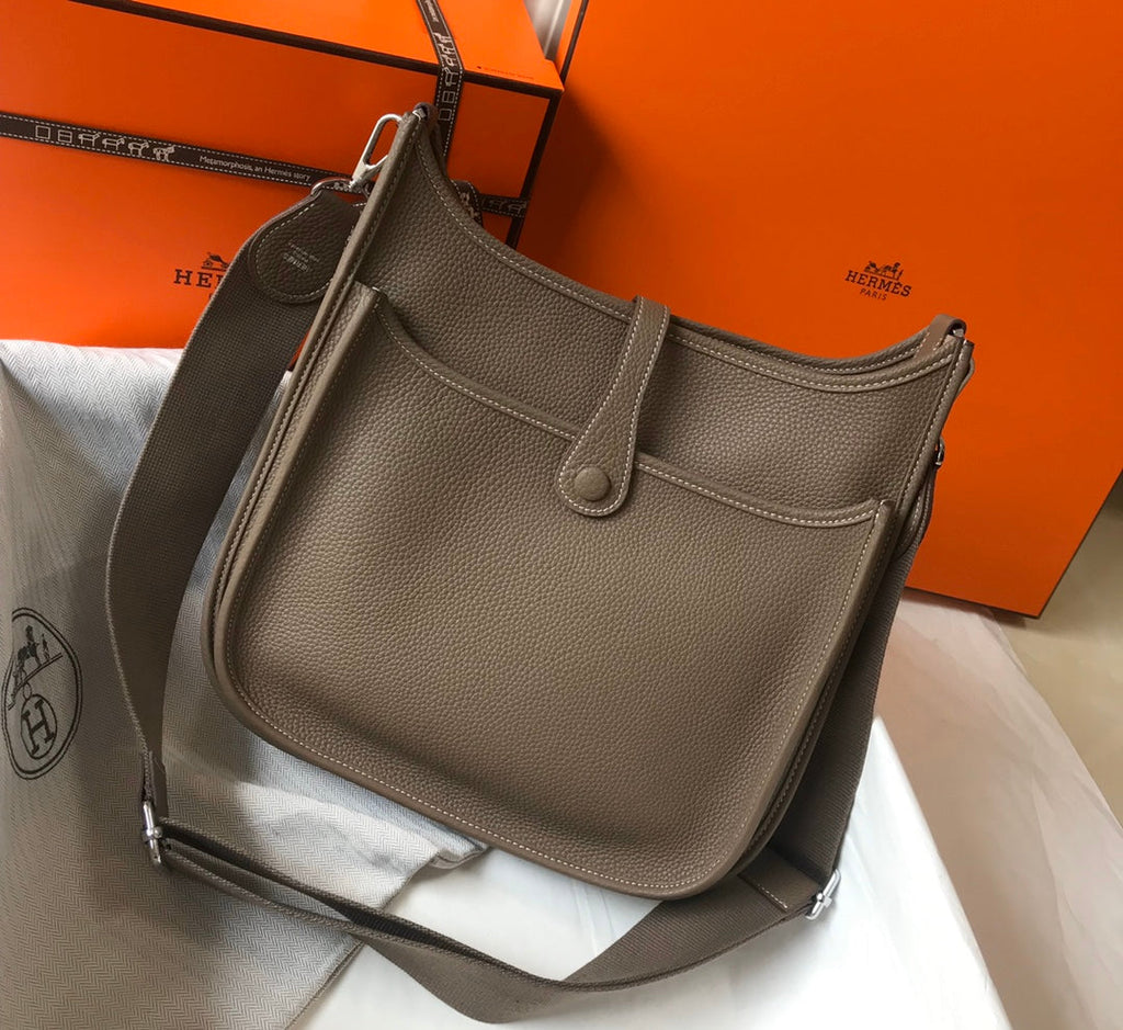 Hermès Evelyne III 29 Taurillon Clemence Shoulder Bag Dark Gray Silver