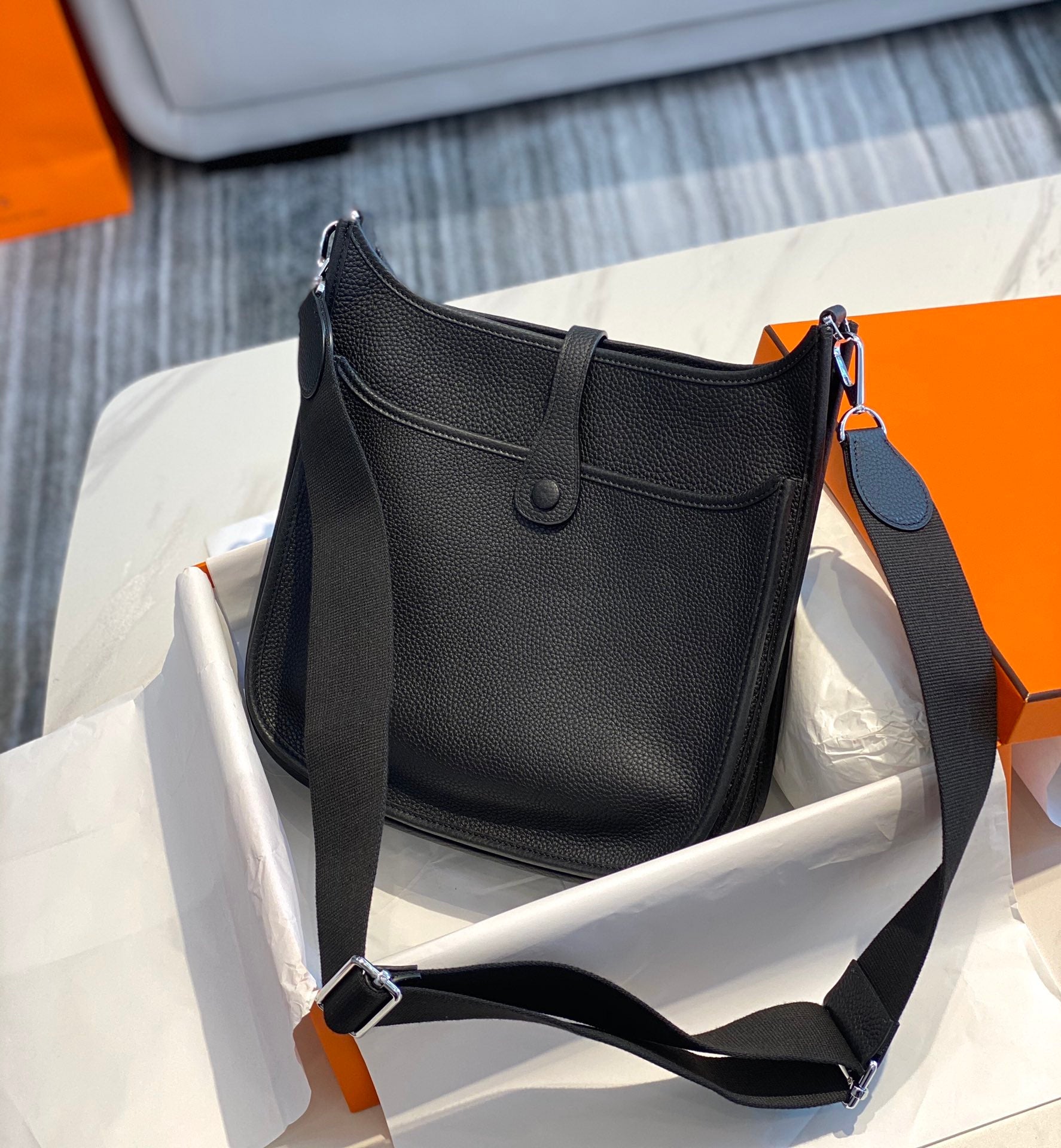 Hermès Evelyne III 29 Taurillon Clemence Shoulder Bag Black Silver