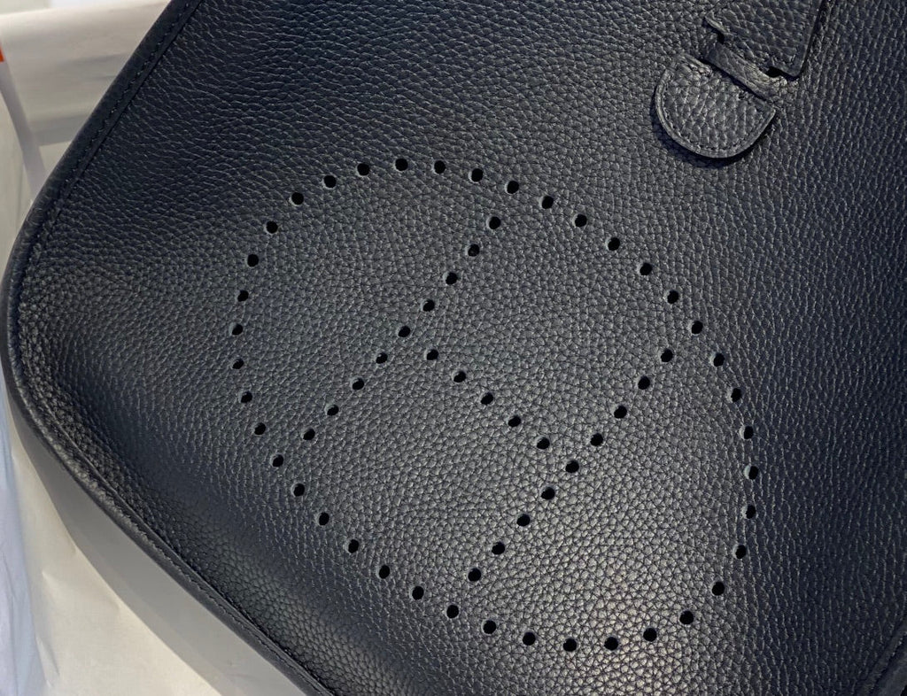 Hermès Evelyne III 29 Taurillon Clemence Shoulder Bag Black Silver