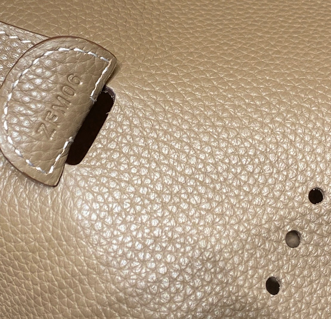 Hermès Evelyne III 29 Taurillon Clemence Shoulder Bag Silver Gray