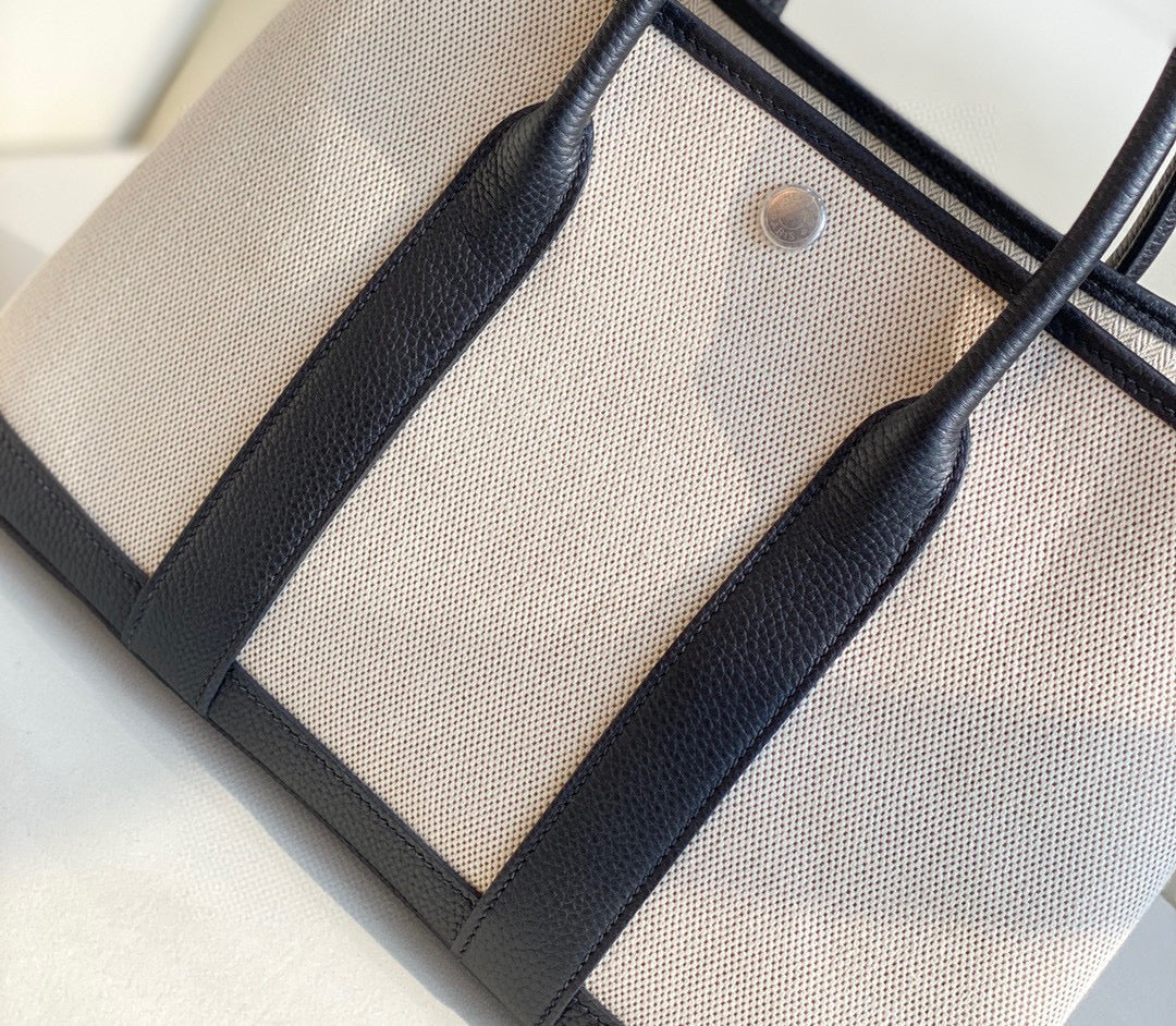 Hermes Garden Party 30 bag 38270 Beige Cloth With Black Leather