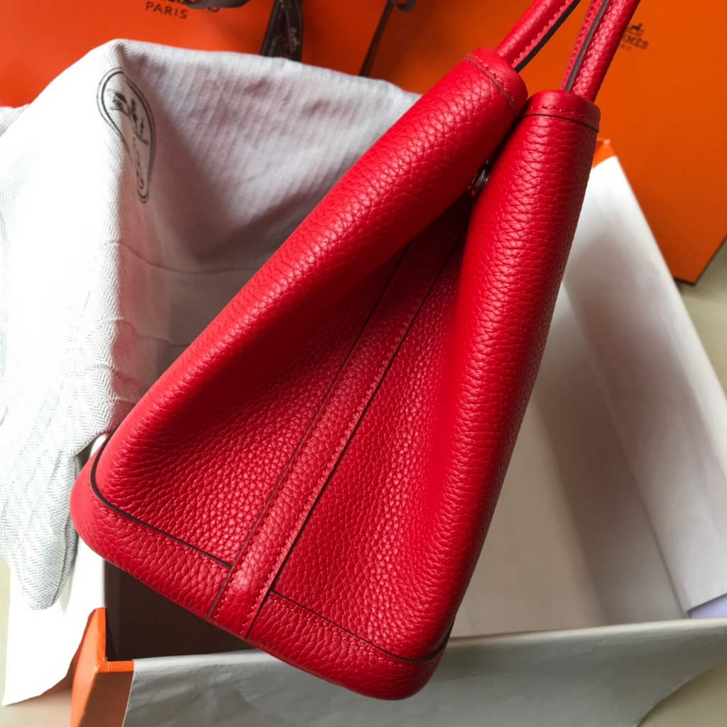 Hermes Garden Party 30 bag Togo leather Red