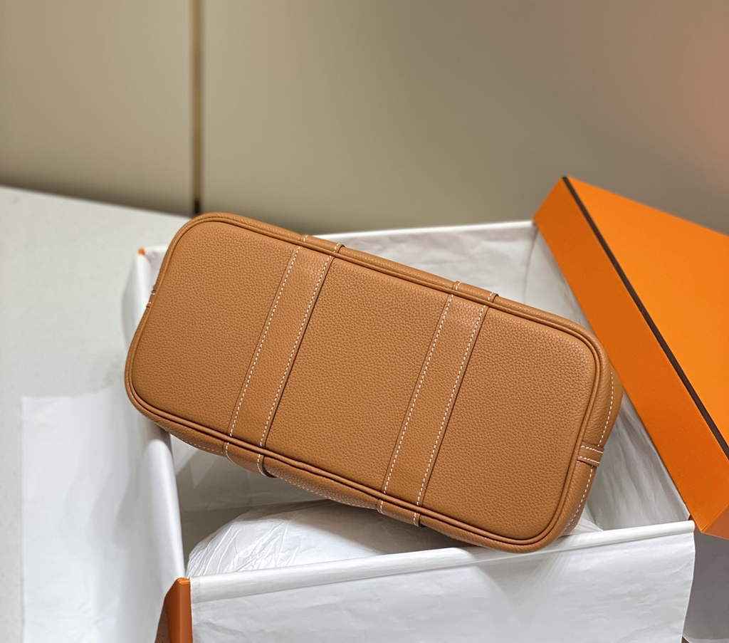Hermes Garden Party 30 bag Light Brown Togo leather