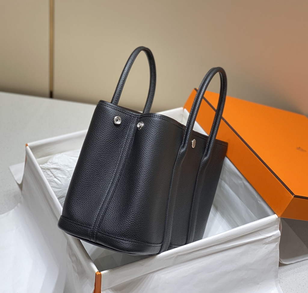 Hermes Garden Party 30 bag Togo leather Black