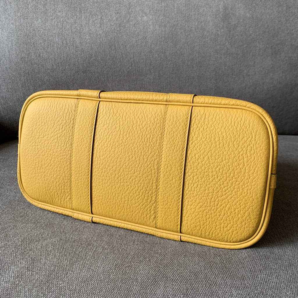 Hermes Garden Party 30 bag Negonda calfskin Yellow