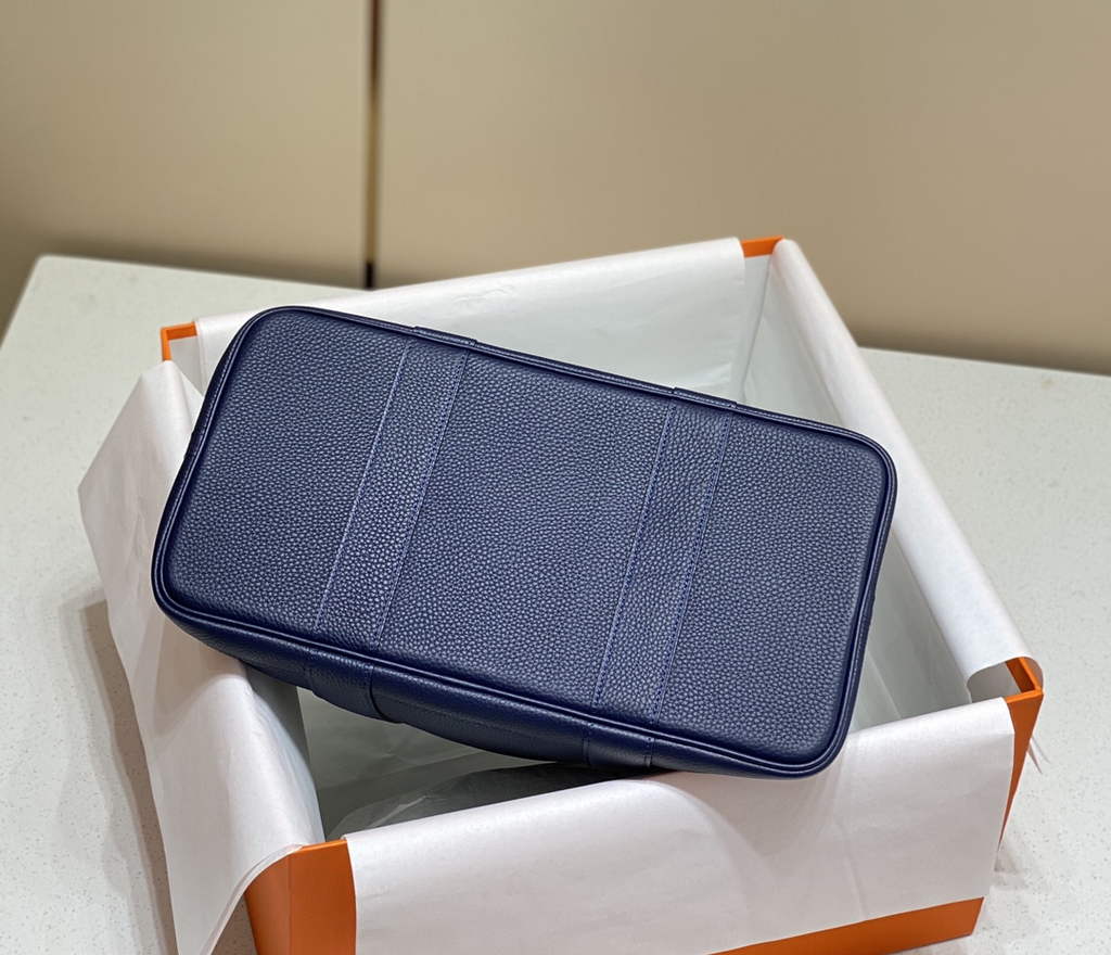 Hermes Garden Party 30 bag Navy Blue Togo leather