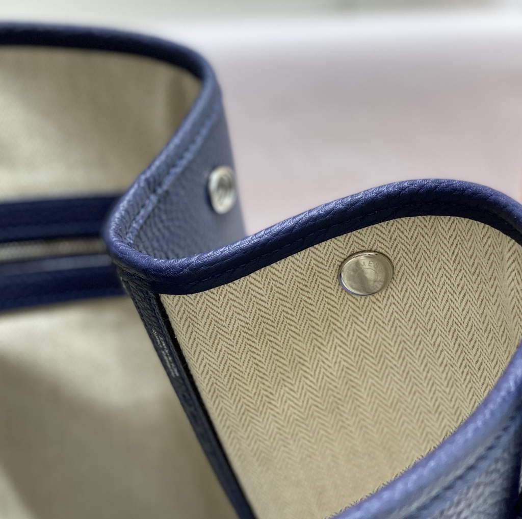Hermes Garden Party 36 bag Navy Blue Togo leather